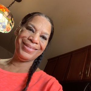 Meet your Posher, Carol